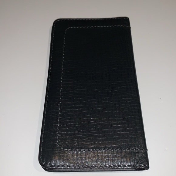 Louis Vuitton Mens Wallet or checkbook - Picture 6 of 14